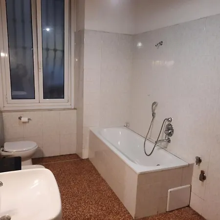 Comfortable One Bedroom With Parking Space In The Center Of Apartment *